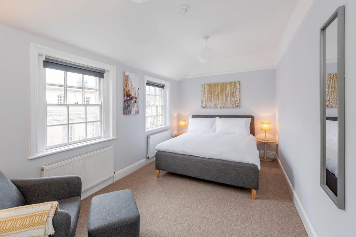 The King'S Meadery Apartment Bath Bagian luar foto