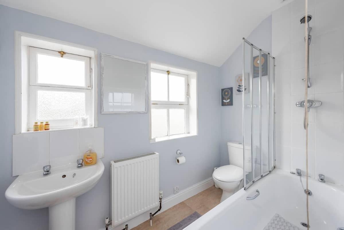 The King'S Meadery Apartment Bath Bagian luar foto